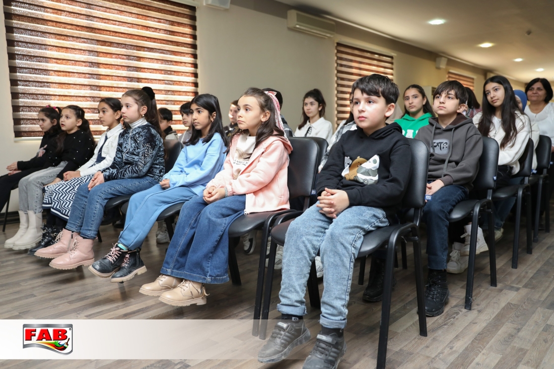 Xırdalan şəhər 6№-li məktəbin şagirdləri FAB Boyada