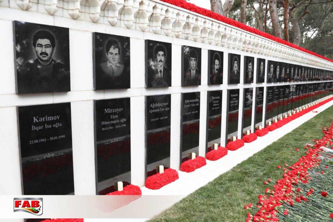 FAB Şirkətlər Qrupunun rəhbər heyəti və bir qrup əməkdaşı Şəhidlər xiyabanını ziyarət edib